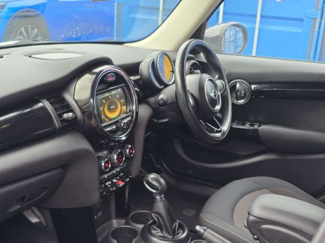 Mini Hatch 1.5 Cooper Hatchback 5dr Petrol Steptronic Euro 6 (s/s) (136 ps) 19