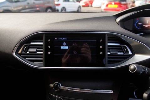 Peugeot 308 PURETECH S/S GT DIGITAL 22