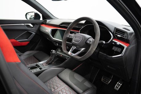 Audi RS Q3 2.5 TFSI Audi Sport Edition SUV 5dr Petrol S Tronic quattro Euro 6 (s/s) (4 7