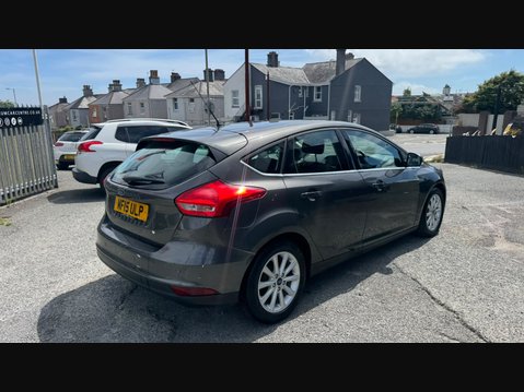 Ford Focus TITANIUM TDCI 5