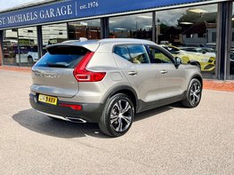 Volvo XC40 2.0 XC40 Inscription Pro T4 Auto 5dr 8