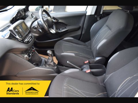 Peugeot 208 1.2 208 Allure 5dr 25