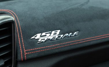 Ferrari 458 Speciale 13