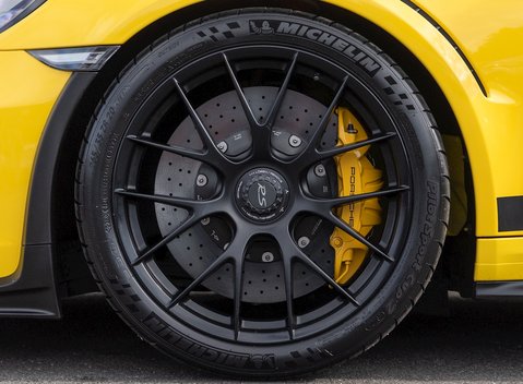 Porsche 911 (991.2) GT3 RS Weissach 10