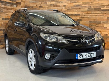 Toyota Rav4 2.2 D-4D Invincible SUV 5dr Diesel Manual 4WD Euro 5 (150 ps)