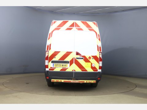 Vauxhall Movano 2.3 CDTi 3500 FWD L2 H2 Euro 6 5dr 4