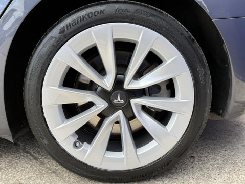 Tesla Model 3 Saloon 4dr Electric Auto RWD (241 bhp) 16