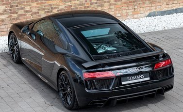 Audi R8 V10 Plus 9