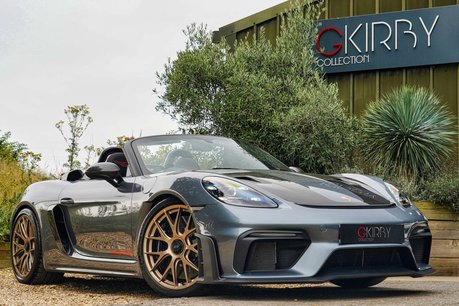 Porsche 718 Spyder RS