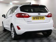 Ford Fiesta TITANIUM 19