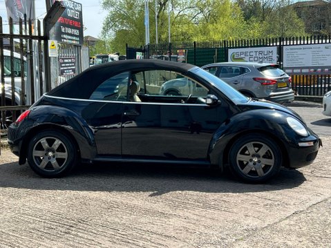Volkswagen Beetle LUNA 16V 15