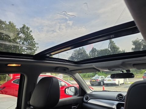 Suzuki Vitara SZ5 1.6 10