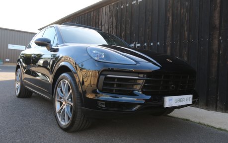 Porsche Cayenne V6 - Stunning Low Mileage 1 Owner Car with Club Interior and High Spec 2