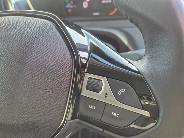 Peugeot 208 PURETECH ALLURE S/S 13