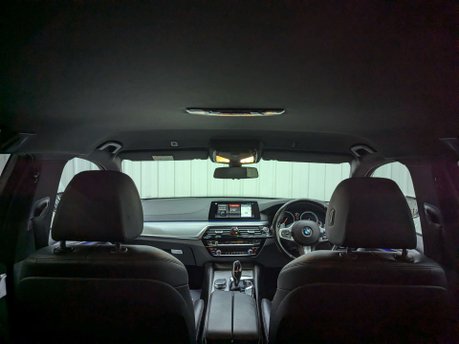 BMW 5 Series 2.0 520d M Sport Auto 5dr 2