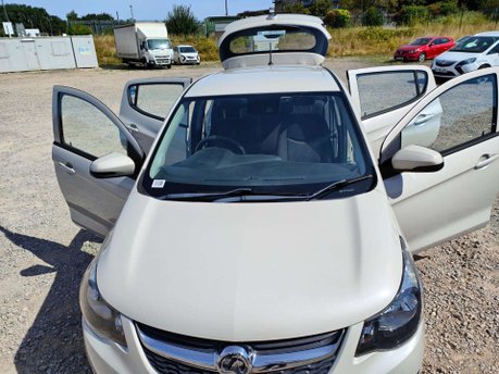 Vauxhall Viva 1.0i SE Euro 6 5dr 7