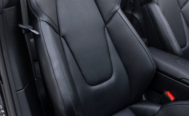 Porsche 911 Turbo S Cabriolet (992) 19
