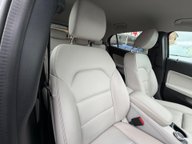 Mercedes-Benz GLA GLA 200 SPORT PREMIUM 26