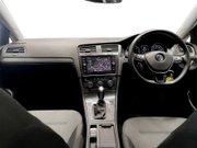 Volkswagen Golf 1.6 TDI SE Nav Hatchback 5dr Diesel DSG Euro 6 (s/s) (115 ps) 19