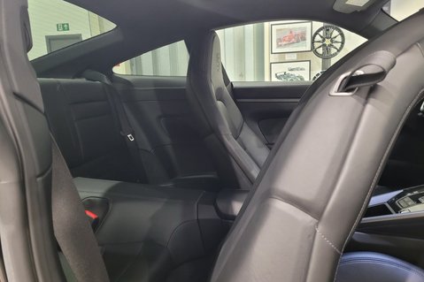 Porsche 911 CARRERA S PDK 22