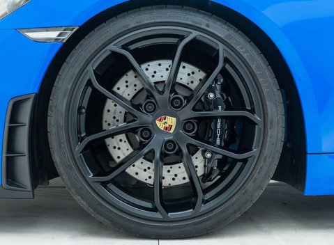 Porsche 718 SPYDER 26