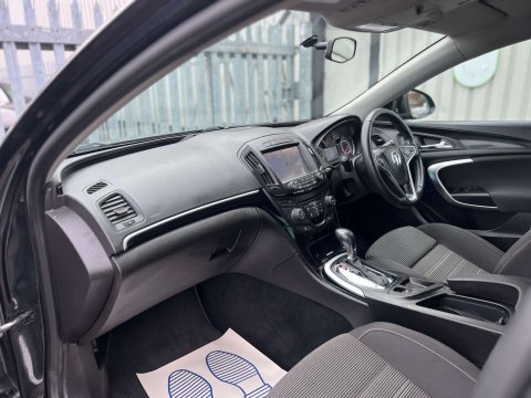 Vauxhall Insignia 1.6 Insignia SRI Nav CDTI Auto 5dr 18