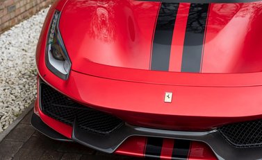 Ferrari 488 Pista 24