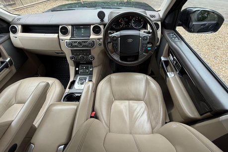 Land Rover Discovery 3.0 SD V6 HSE Luxury SUV 5dr Diesel Auto 4WD Euro 6 (s/s) (256 bhp) 28