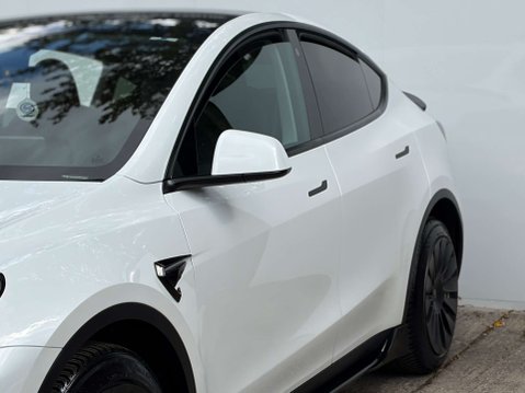 Tesla Model Y ModeL Y Long Range AWD 4WD 5dr 39