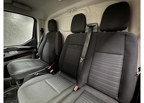 Ford Transit Custom 2.0 300 EcoBlue Limited Panel Van 5dr Diesel Manual L1 H1 Euro 6 (s/s) (130 51