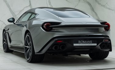 Aston Martin Vanquish ZAGATO 11