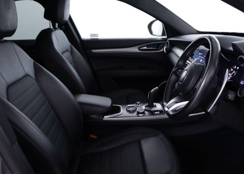 Alfa Romeo Stelvio 2.0 Stelvio Sprint TB AWD Auto 4WD 5dr 34