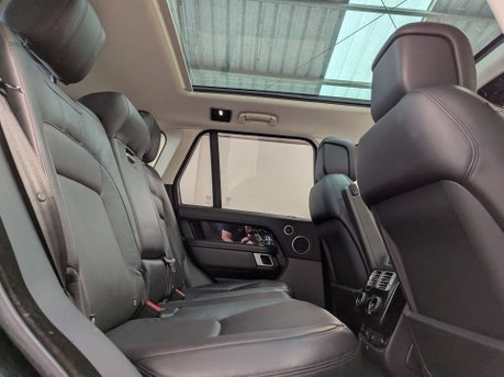Land Rover Range Rover 3.0 Range Rover Vogue SDV6 Auto 4WD 5dr 39