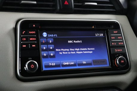 Nissan MICRA IG-T N-CONNECTA 38