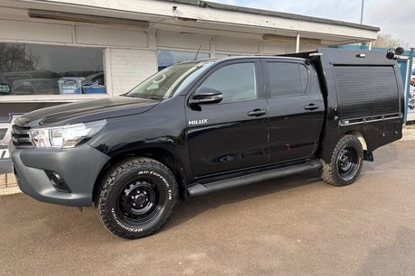 Toyota Hilux Active 4WD D-4D DCB Utility Service Body - Uprated to 3.5t