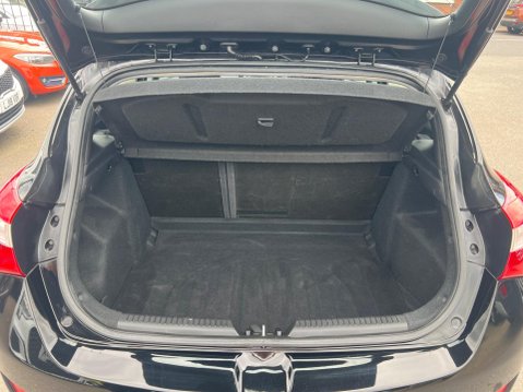 Hyundai i30 1.6 Active Auto Euro 5 5dr 31