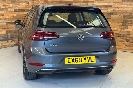 Volkswagen Golf 35.8kWh e-Golf Hatchback 5dr Electric Auto (136 ps) 7