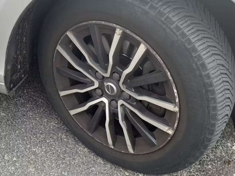 Volvo V40 1.5 V40 Momentum Nav+ T2 Auto 5dr 28