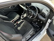 Toyota Yaris GR-Y CIRCUIT 42