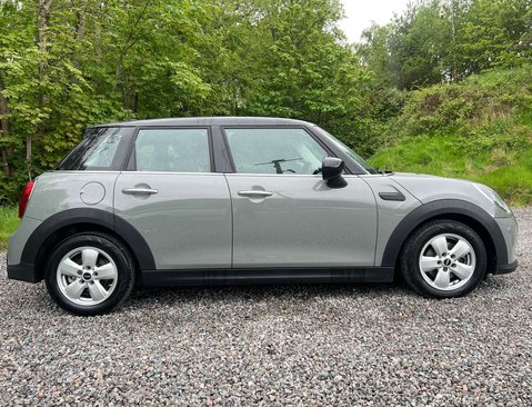 Mini Hatch 1.5 Cooper Classic 5dr 3