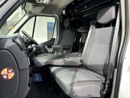 Vauxhall Movano L2H2 130 ps F3500 Mobile Workshop Van - Air Con 3