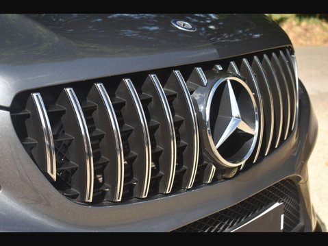 Mercedes-Benz GLE 3.0 GLE350d V6 AMG Line (Premium) SUV 5dr Diesel G-Tronic 4MATIC Euro 6 (s/ 7