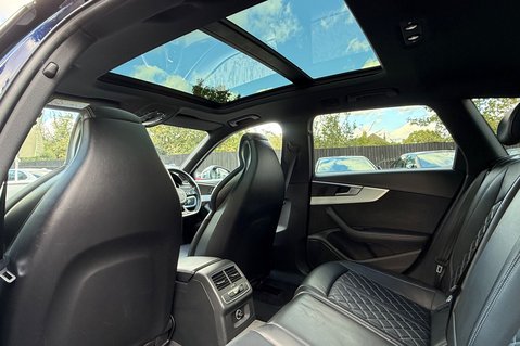 Audi S4 S4 TFSI QUATTRO AVANT -PAN ROOF -VIRTUAL COCKPIT -CAMERA -B&O-FULL AUDI S/H 30