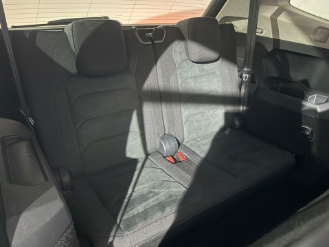 Volkswagen Tiguan Allspace SEL TDI DSG 20