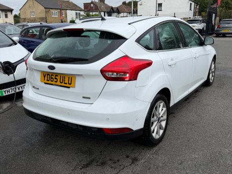 Ford Focus TITANIUM 7