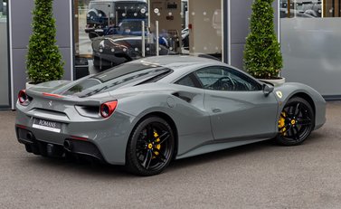 Ferrari 488 GTB 4