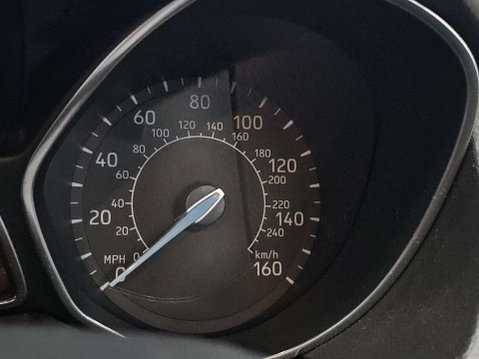 Ford Focus 1.0 Titanium 5dr 50