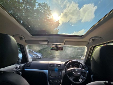 Skoda Yeti 2.0 Yeti Elegance TDI CR 4x4 Semi-Auto 4WD 5dr 10