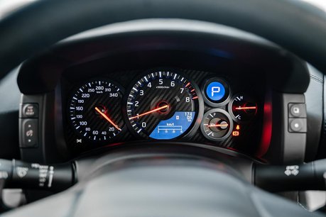 Nissan GT-R Premium Edition 3.8 2dr Coupe Semi Auto Petrol 39