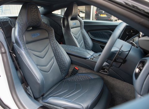 Aston Martin DBS Superleggera 12